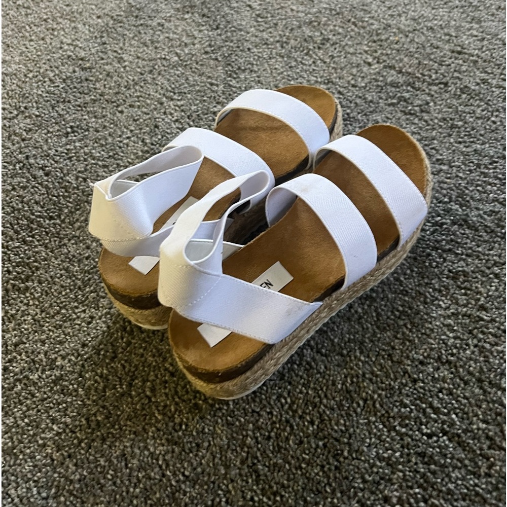 Steve Madden platform cross sandals